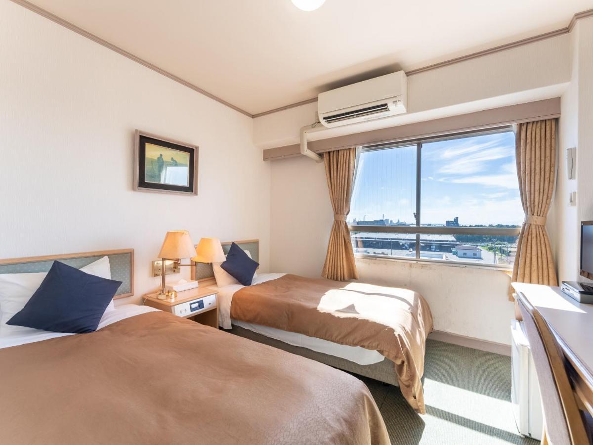 Tabist Hotel Ginga Kisarazu Exterior foto